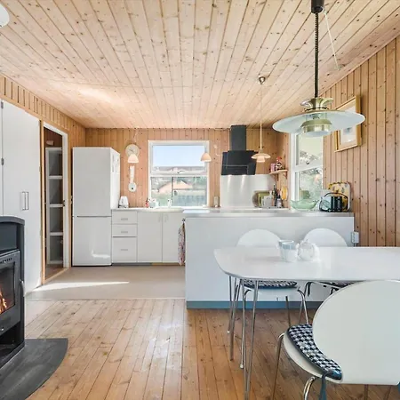 R732-rodvig-strandlaugsvej-5-a Rødvig